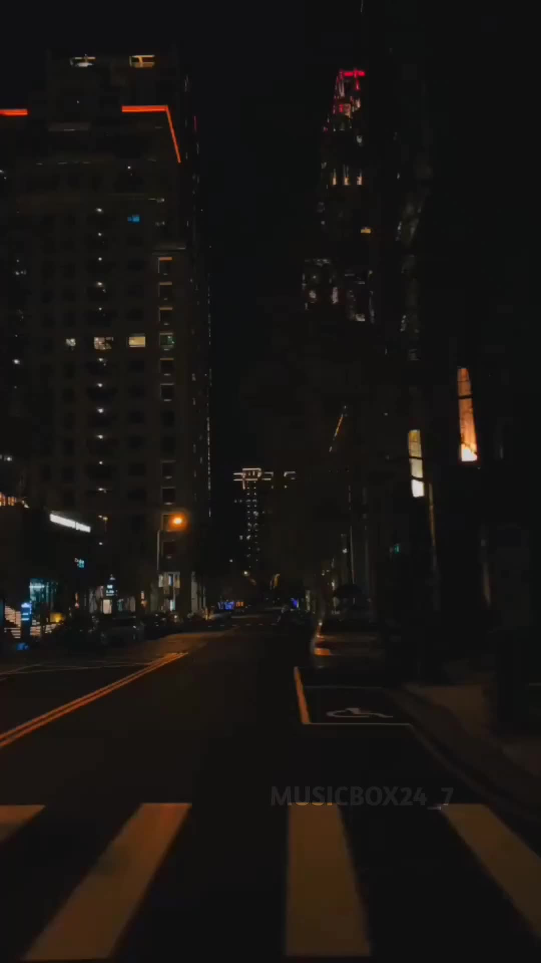 @𝙈𝙪𝙨𝙞𝙘𝙗𝙤𝙭𝗟𝘆𝗿𝗶𝗰𝘀