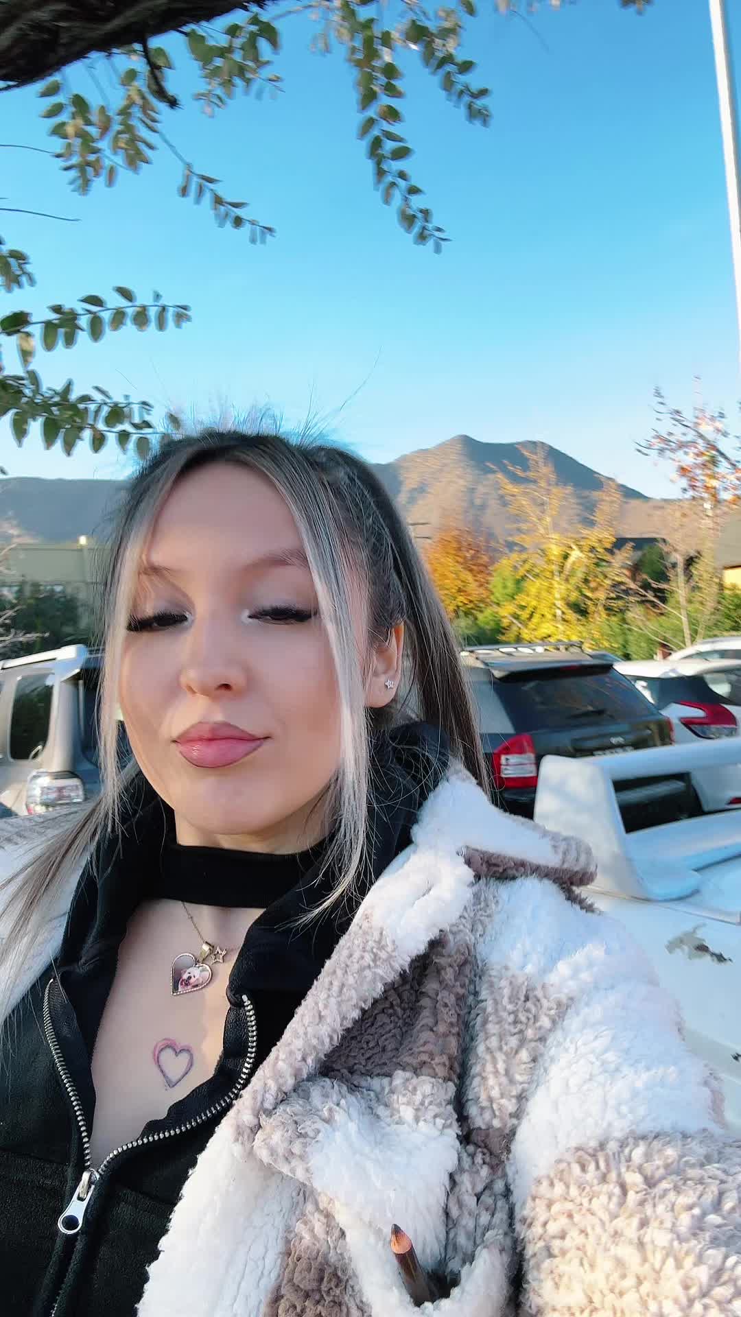 @Pia