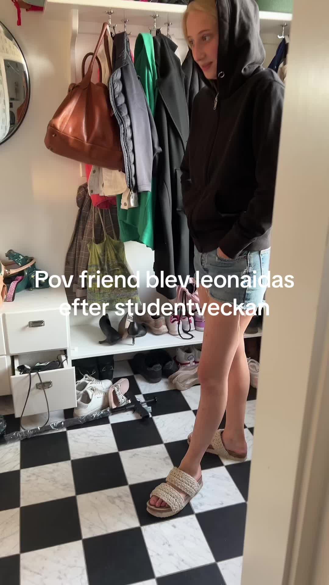 @Gl&ouml;m inte bort bruuuncherna 🙄