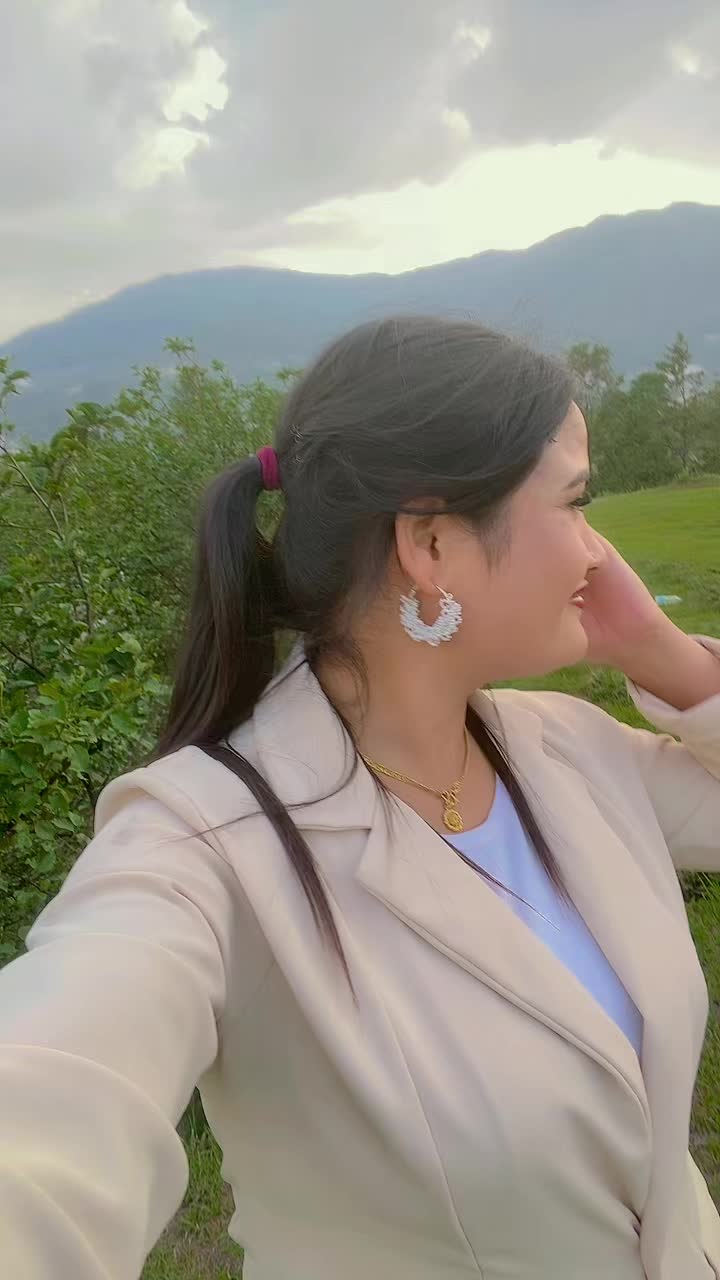 @Chanda&hearts;️ thakuri&hearts;️❤️