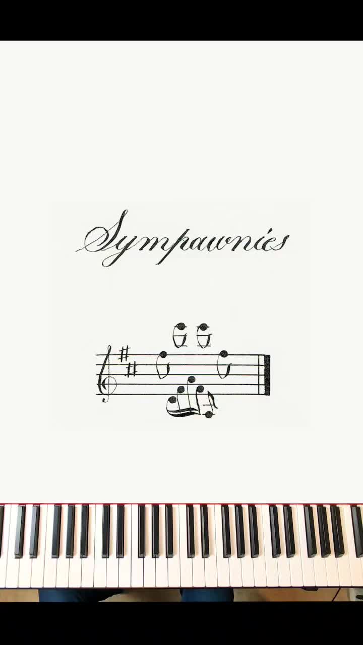 @Sympawnies by Noam Oxman