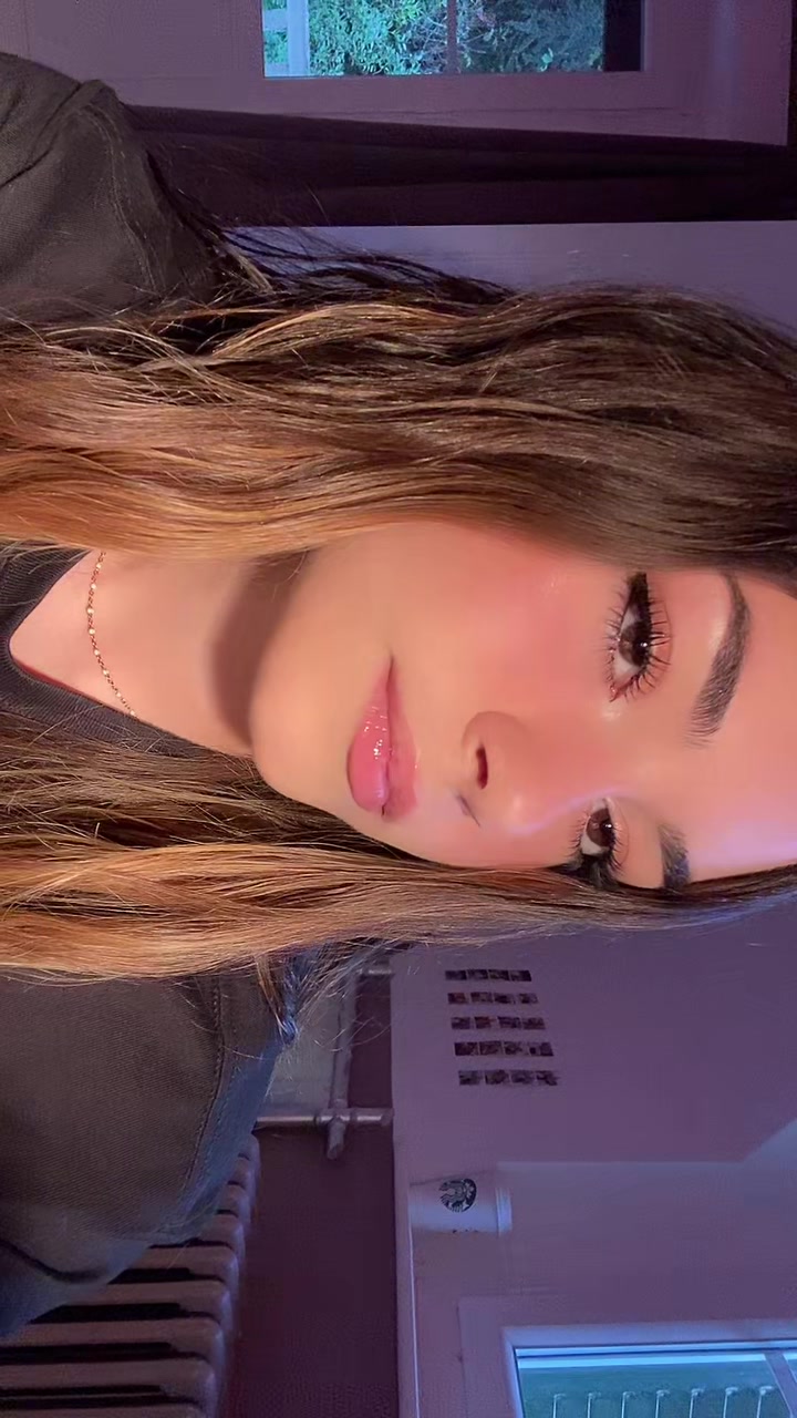 @&eacute;l&eacute;a✰