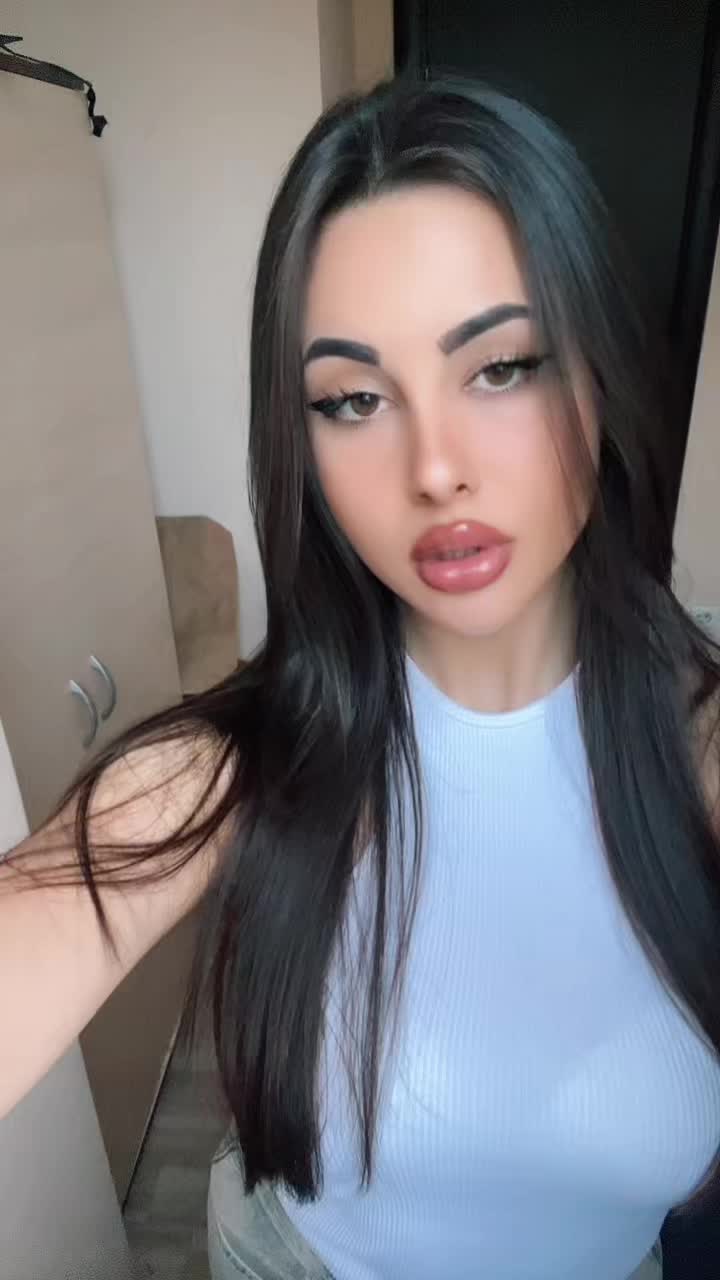 @Apostolova