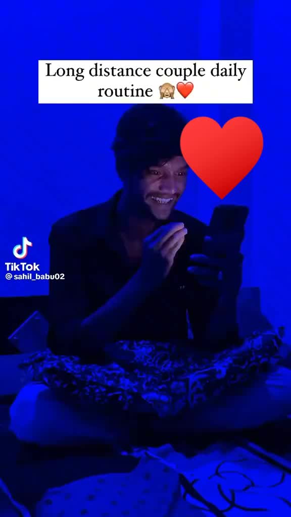 @PAGAL LARKI