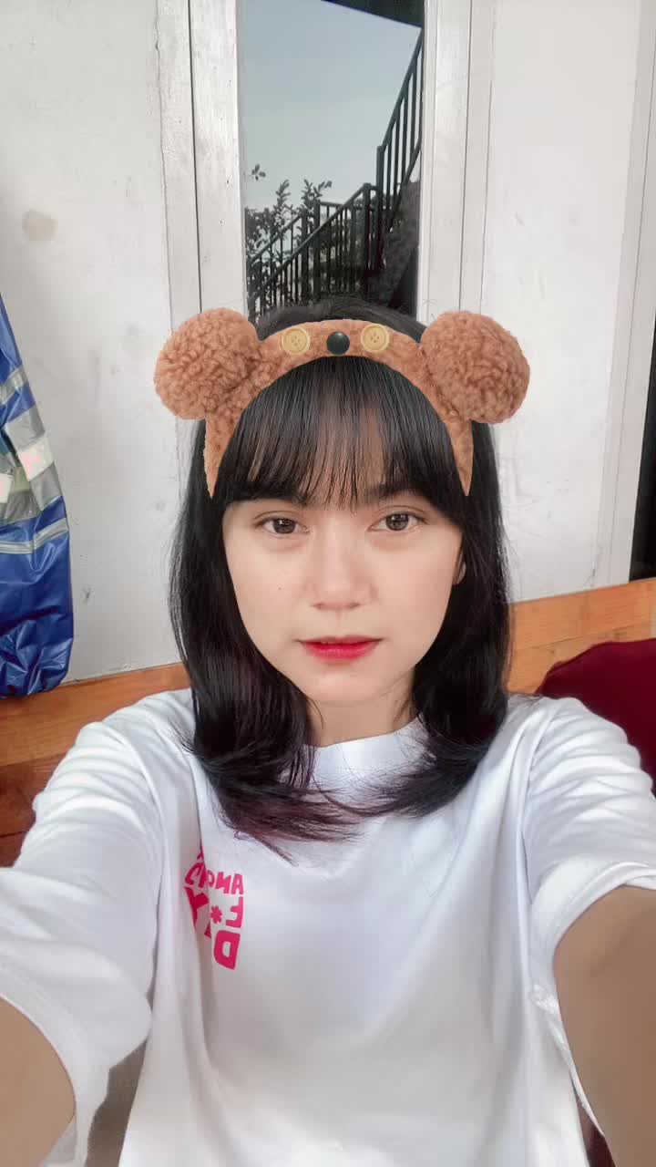 @Ana