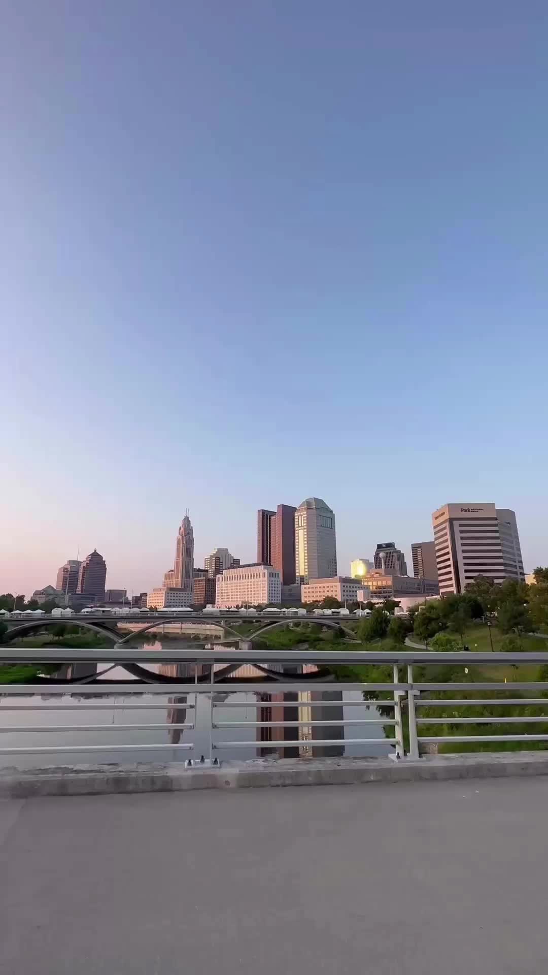 @byalejarochee0