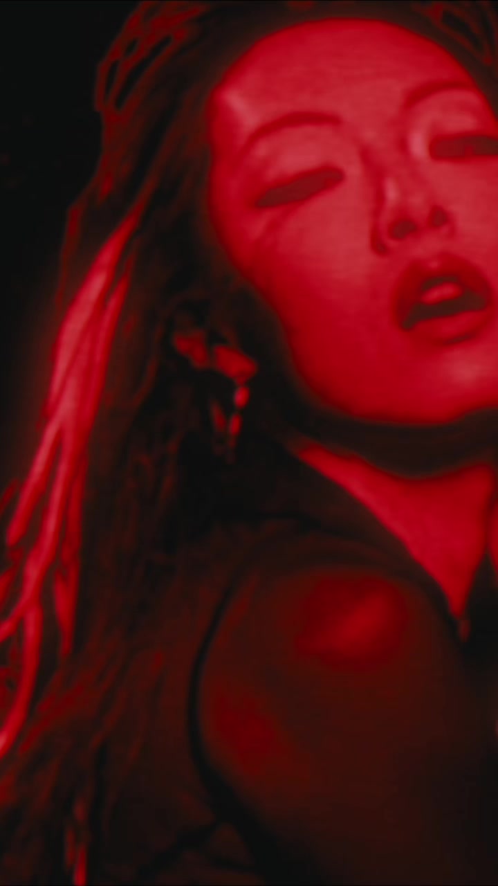 @Rina Sawayama
