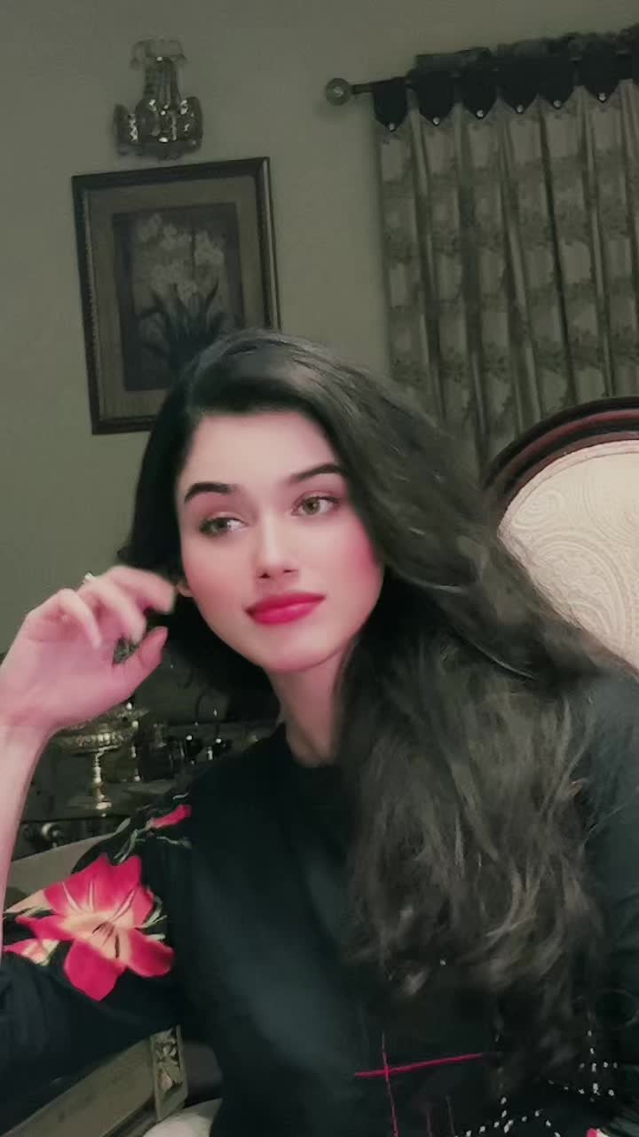 @Alina Amir