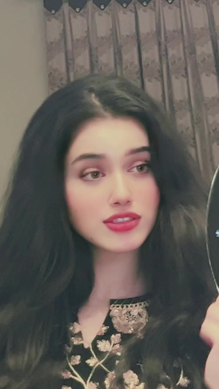 @Alina Amir