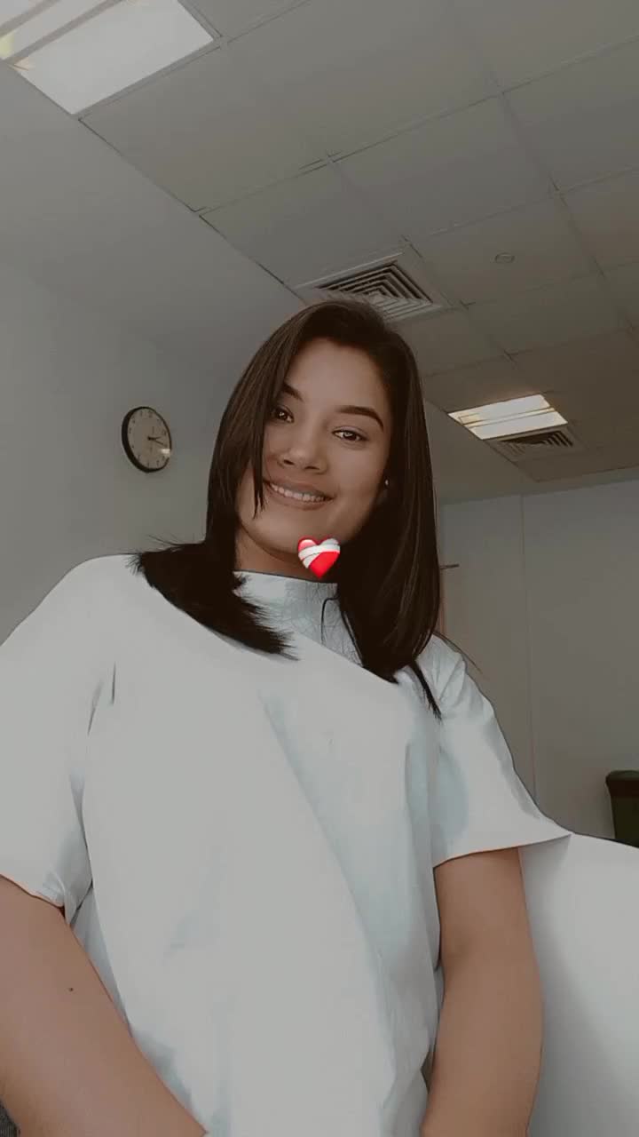 @N E H A 🦋