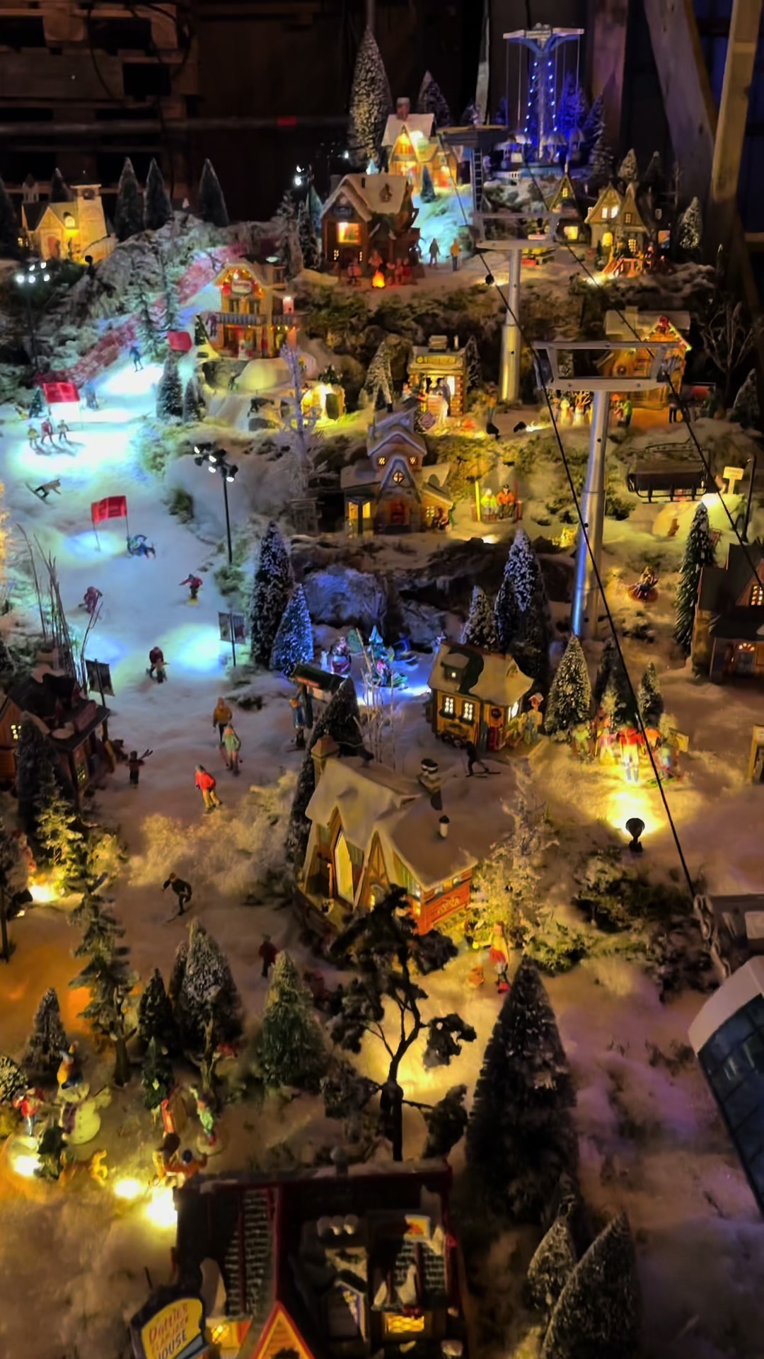 @Mike&rsquo;s Christmas Village ✨