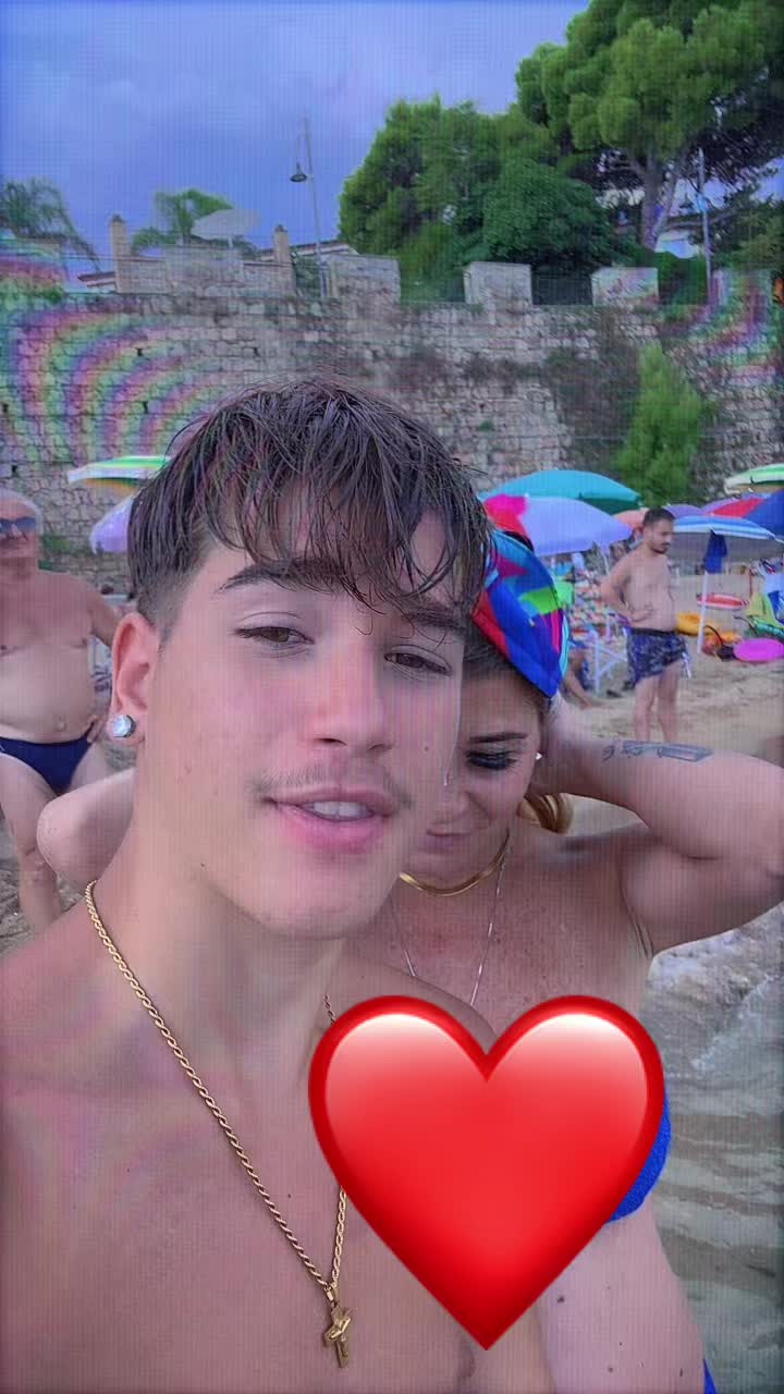 @Ciroo.🧊