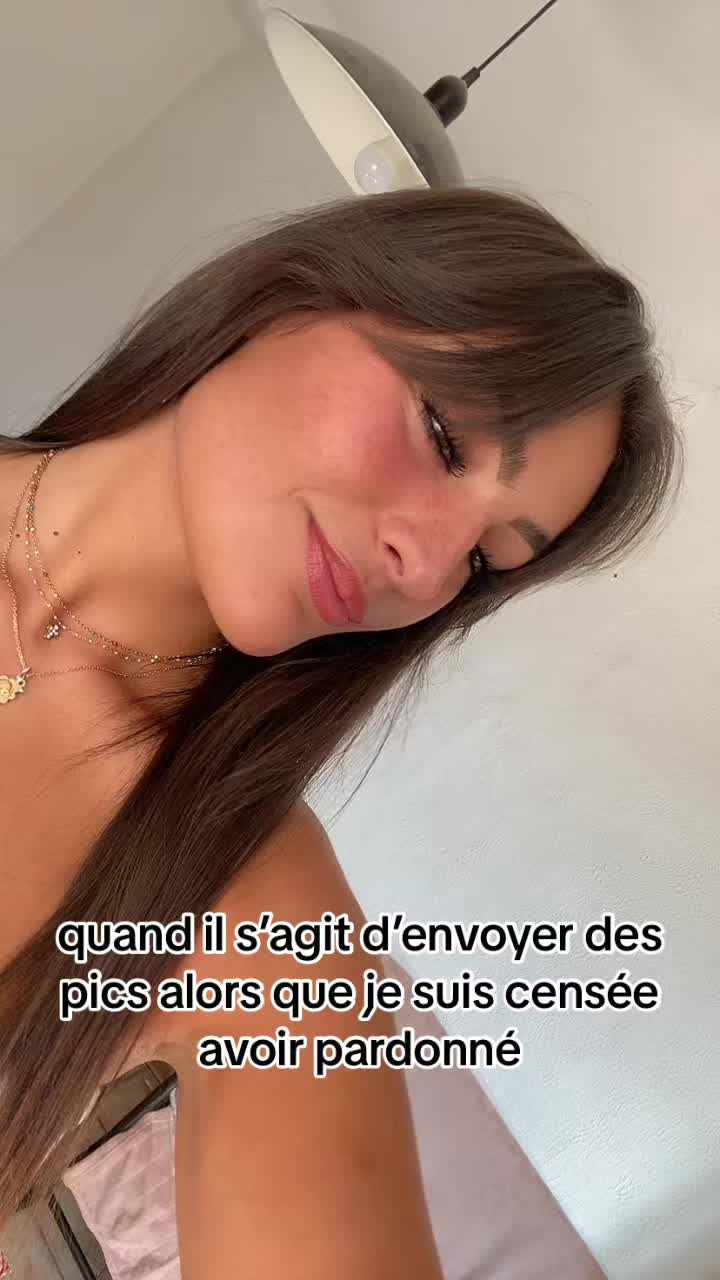@Th&eacute;a🍋