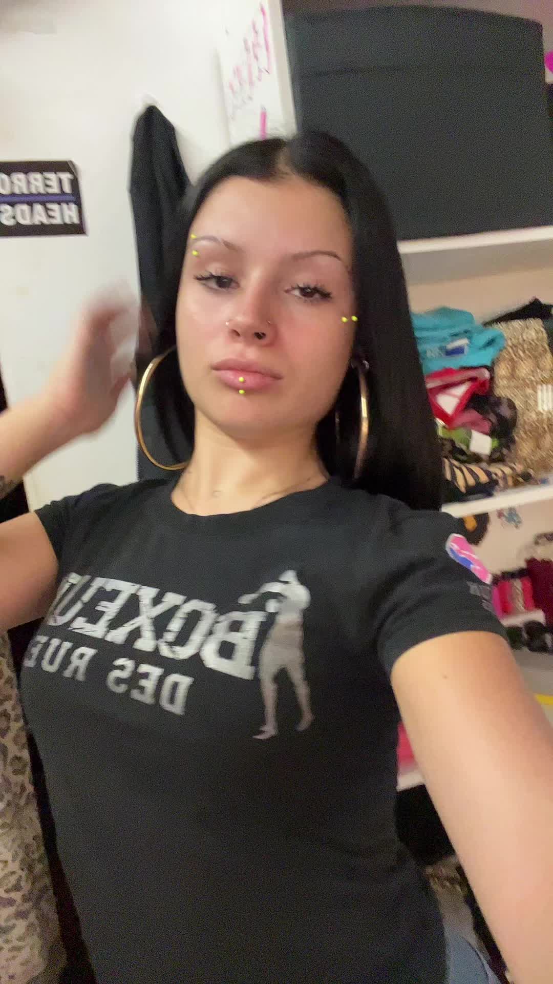 @N4yyy