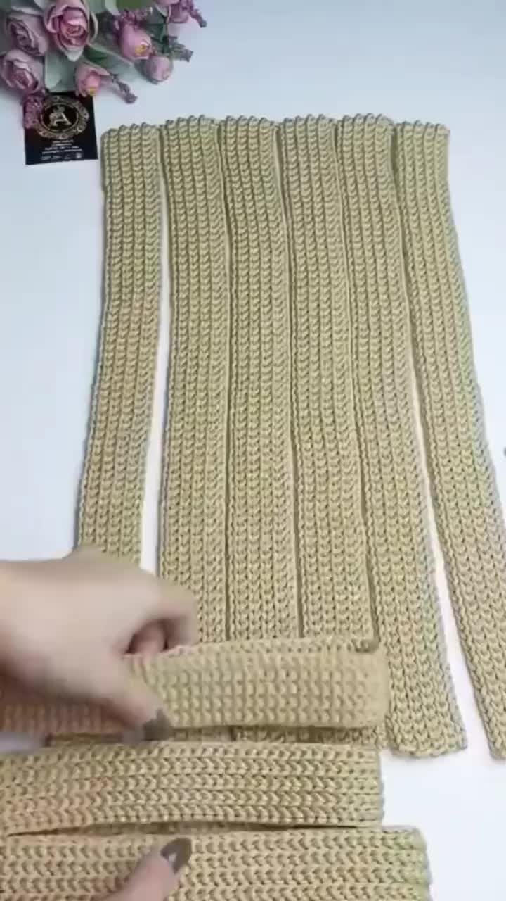 @Crochetlandia