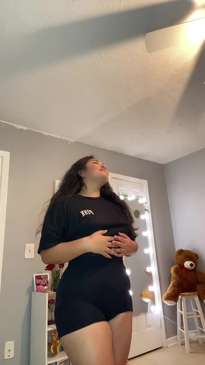 @𝐺𝑒𝑙𝑦 𝑆𝑒𝑟𝑟𝑎𝑛𝑜🐮
