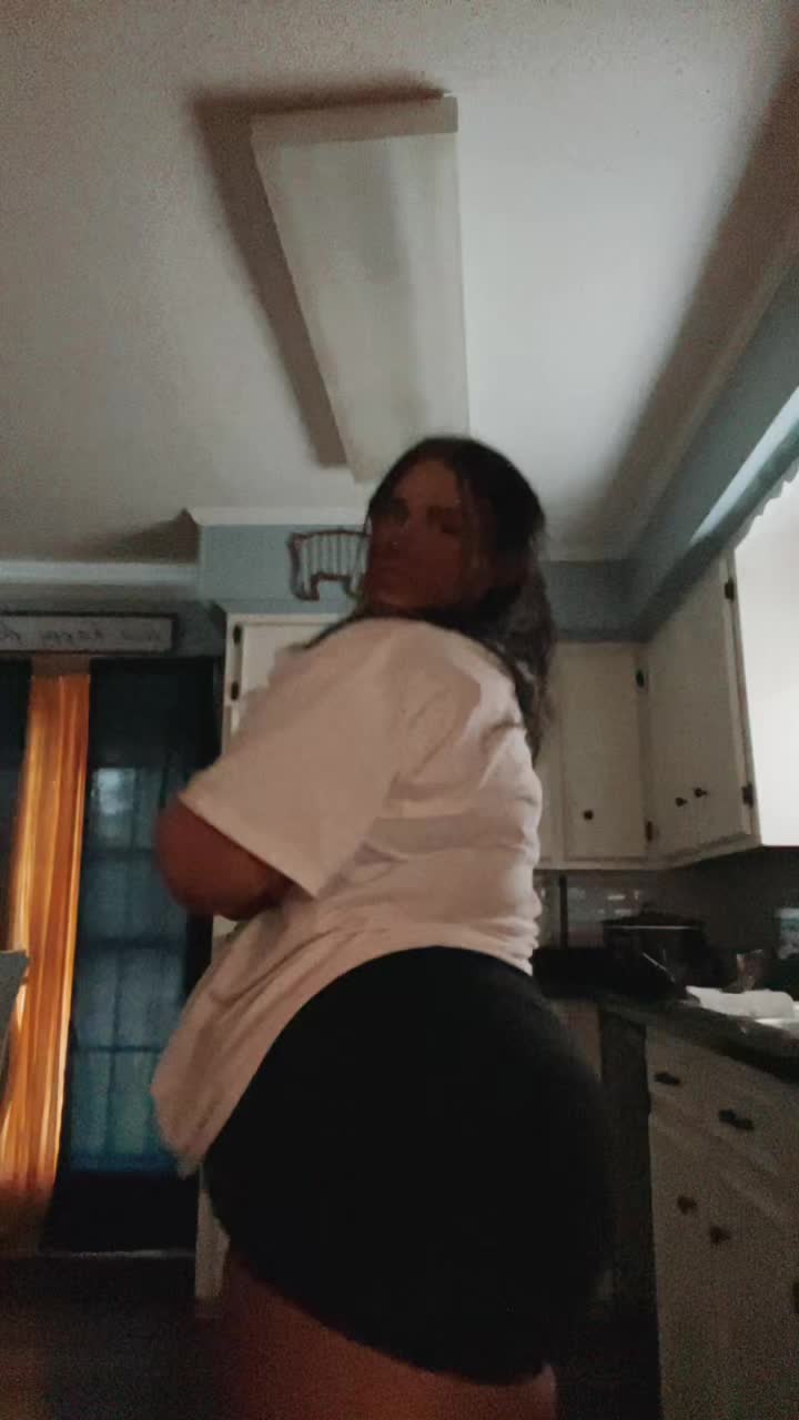 @khylee 💋