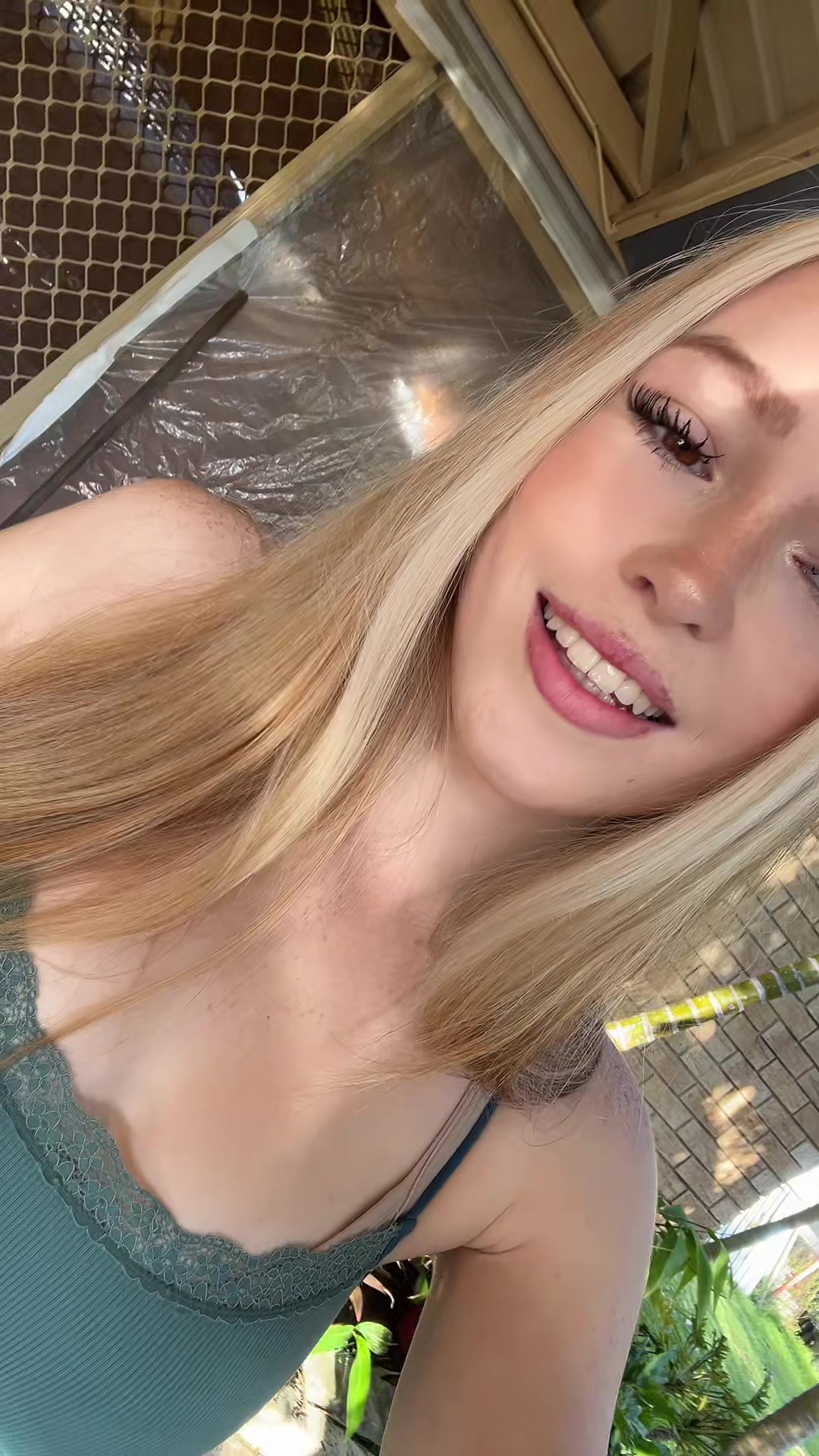 @Em
