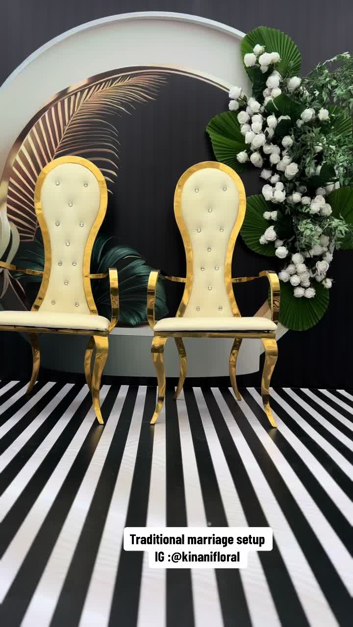 @Kinani Floral