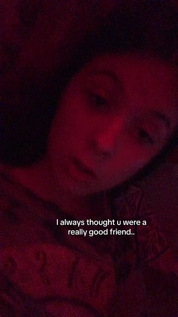 @Alyssa_the_besttt