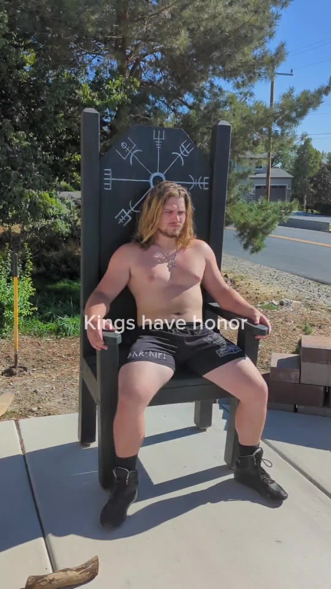@Thor