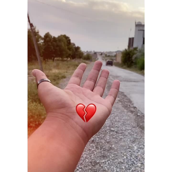 @𝙌𝙖𝙞𝙨_🖤