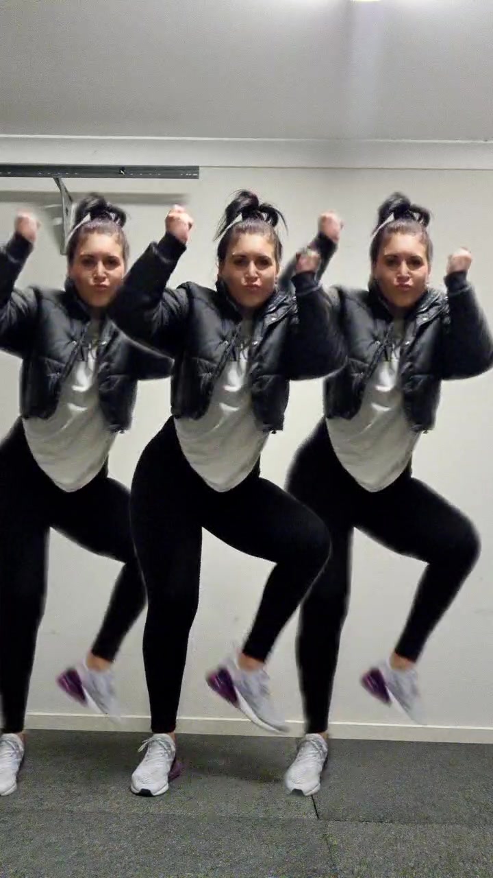 @🤘VIBING QUEEN 👑