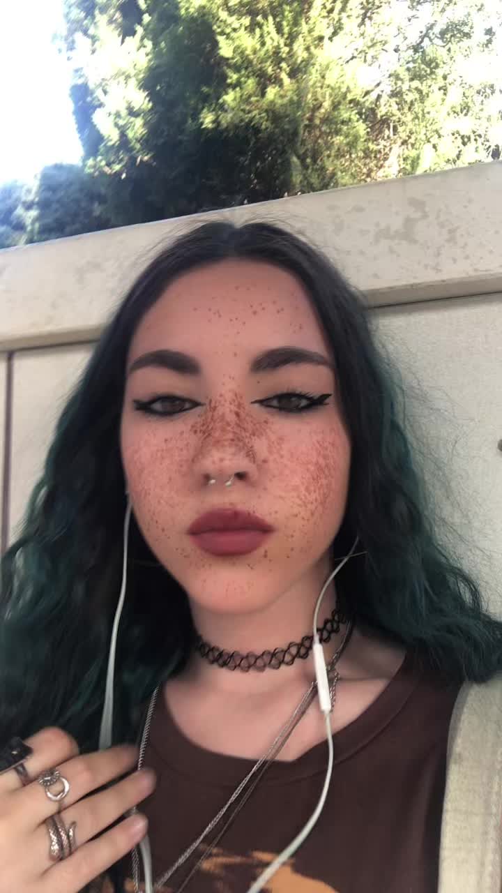 @lu