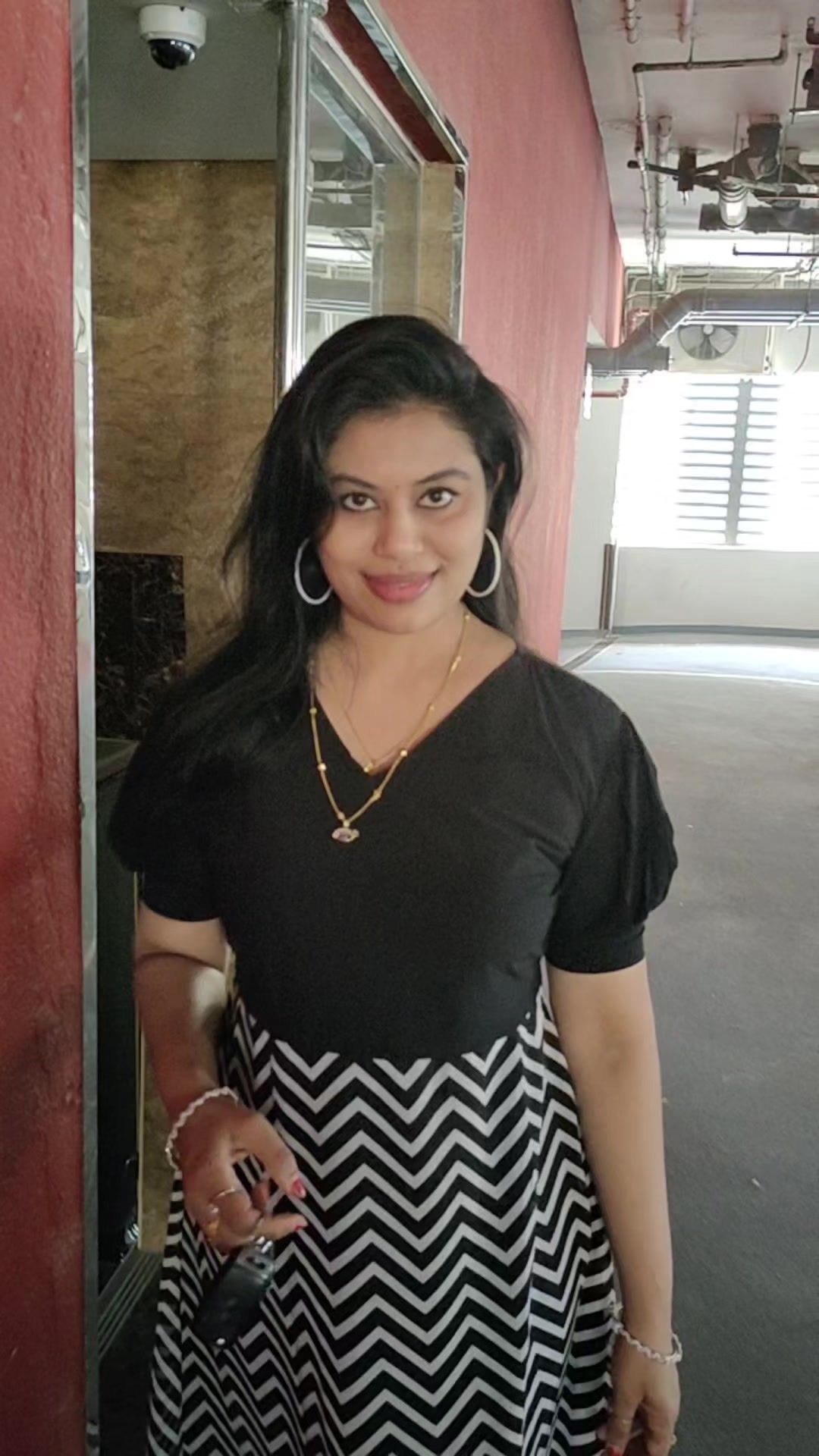 @Nithyapradeep1