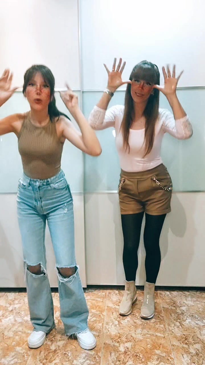 @𝐓𝐈𝐊𝐃𝐀𝐍𝐂𝐄𝐑𝐒✨