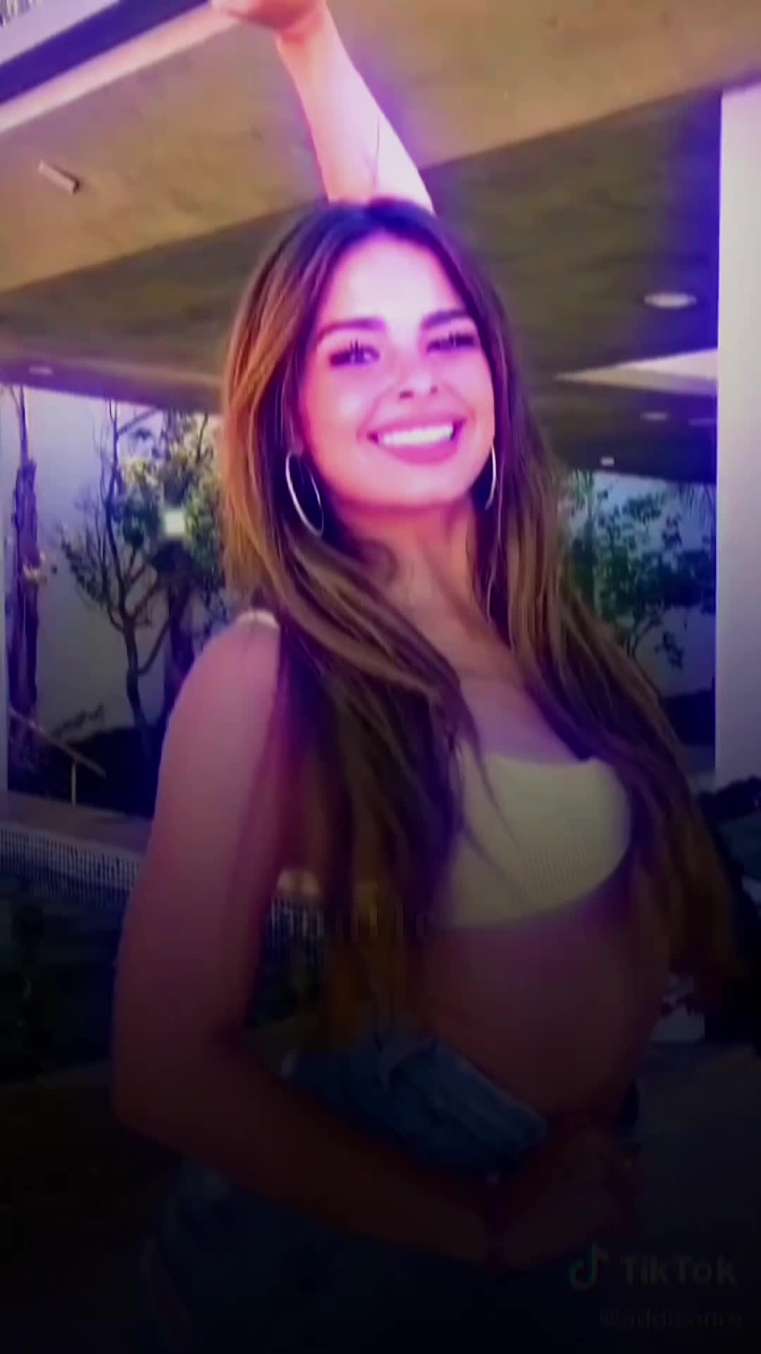 @𝐒𝐈𝐗&reg;