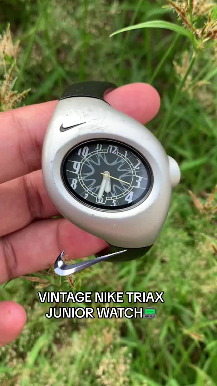 @Y2K WATCH