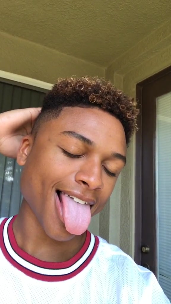 @powerfulcoolboy