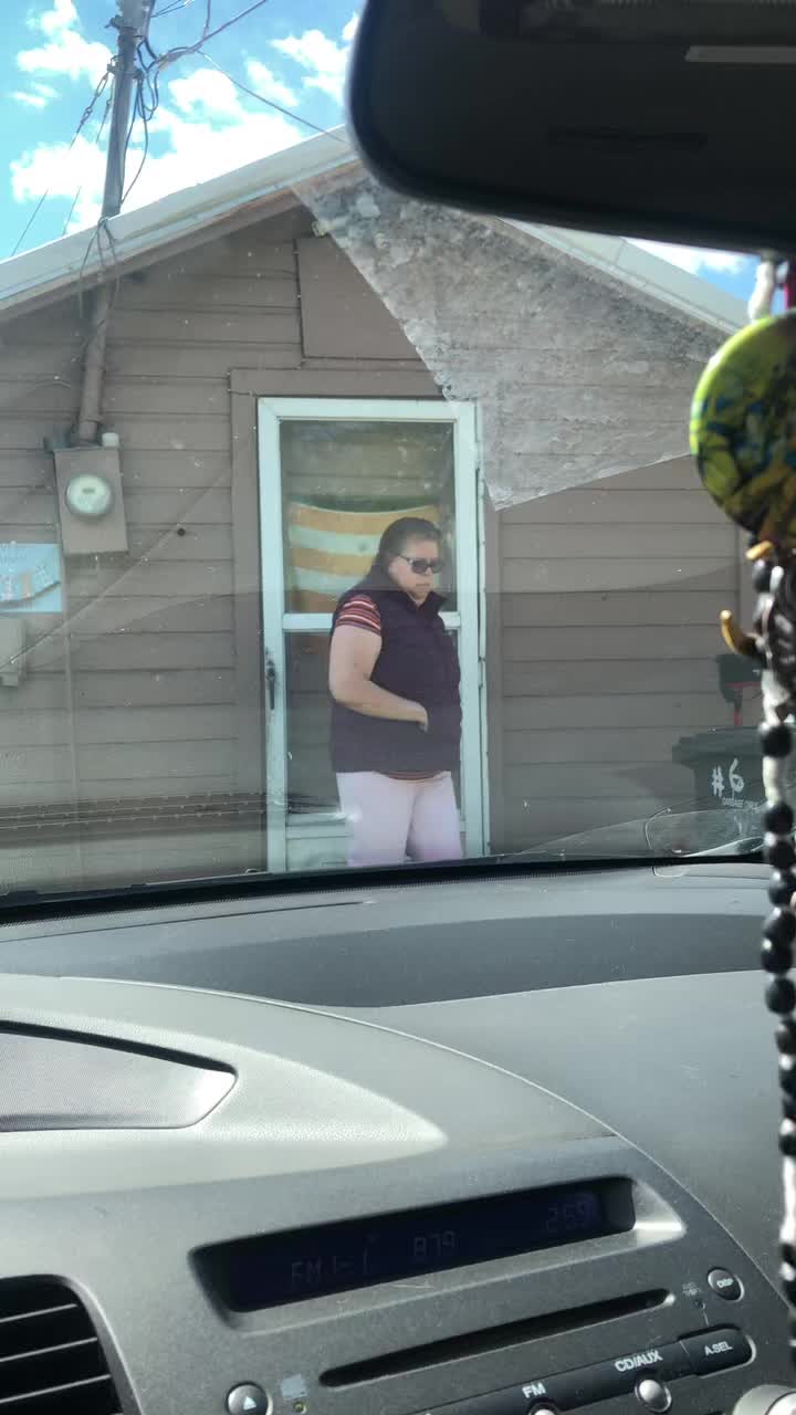 @Ana