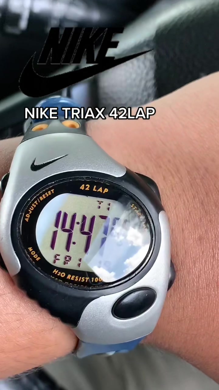 @Y2K WATCH