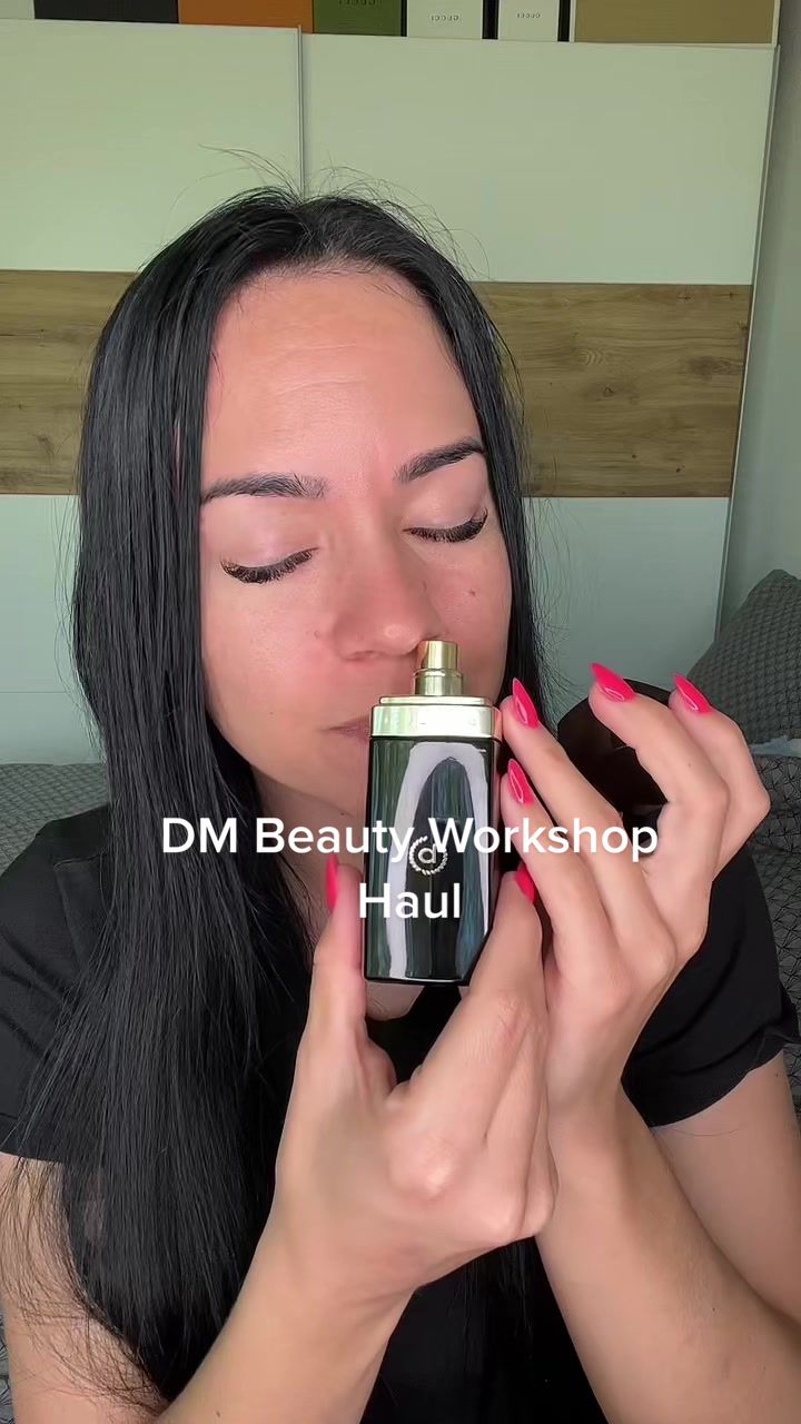 @Melk&oacute; Daniella