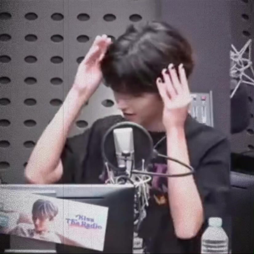 @ˣʰ ☆ asher!! ☆