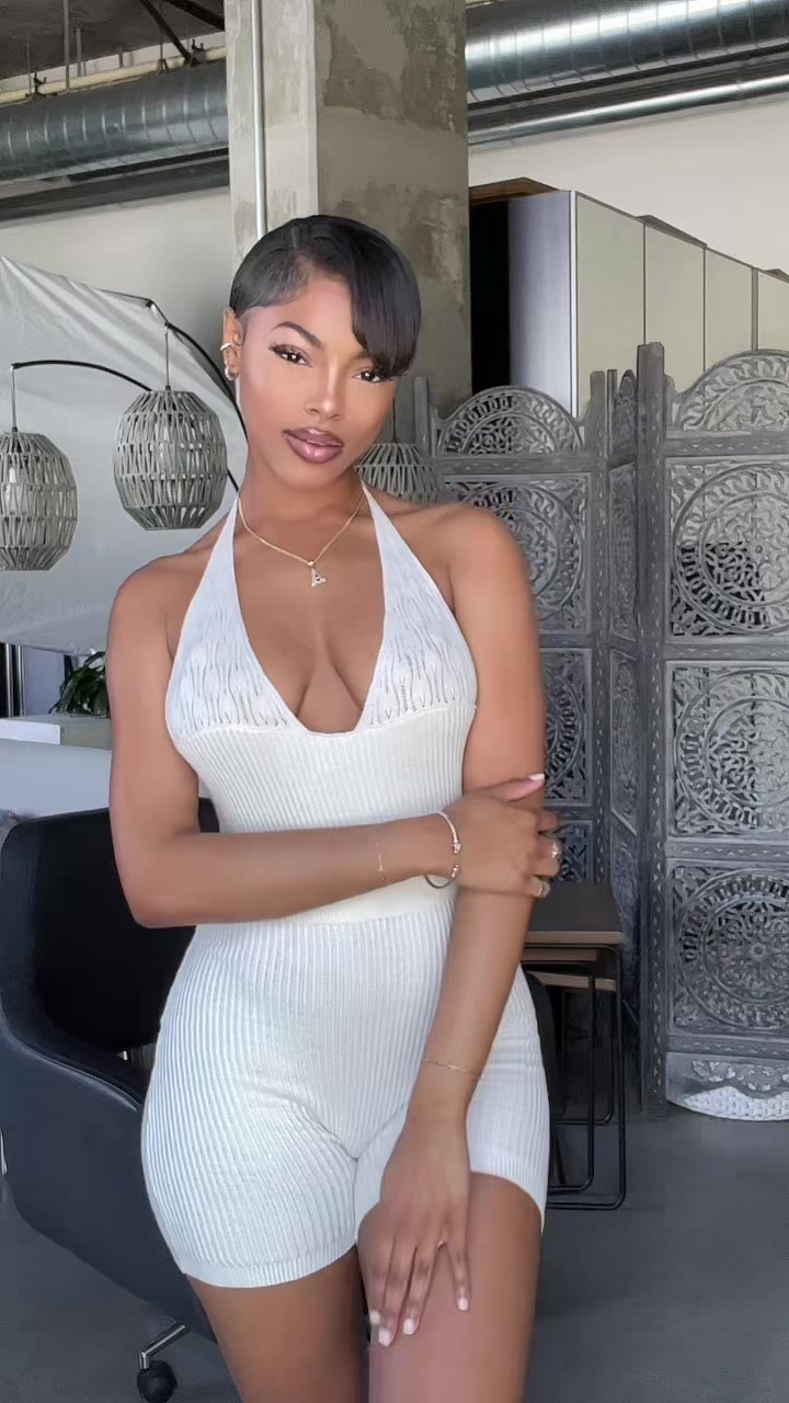 @AMBER LYNNE