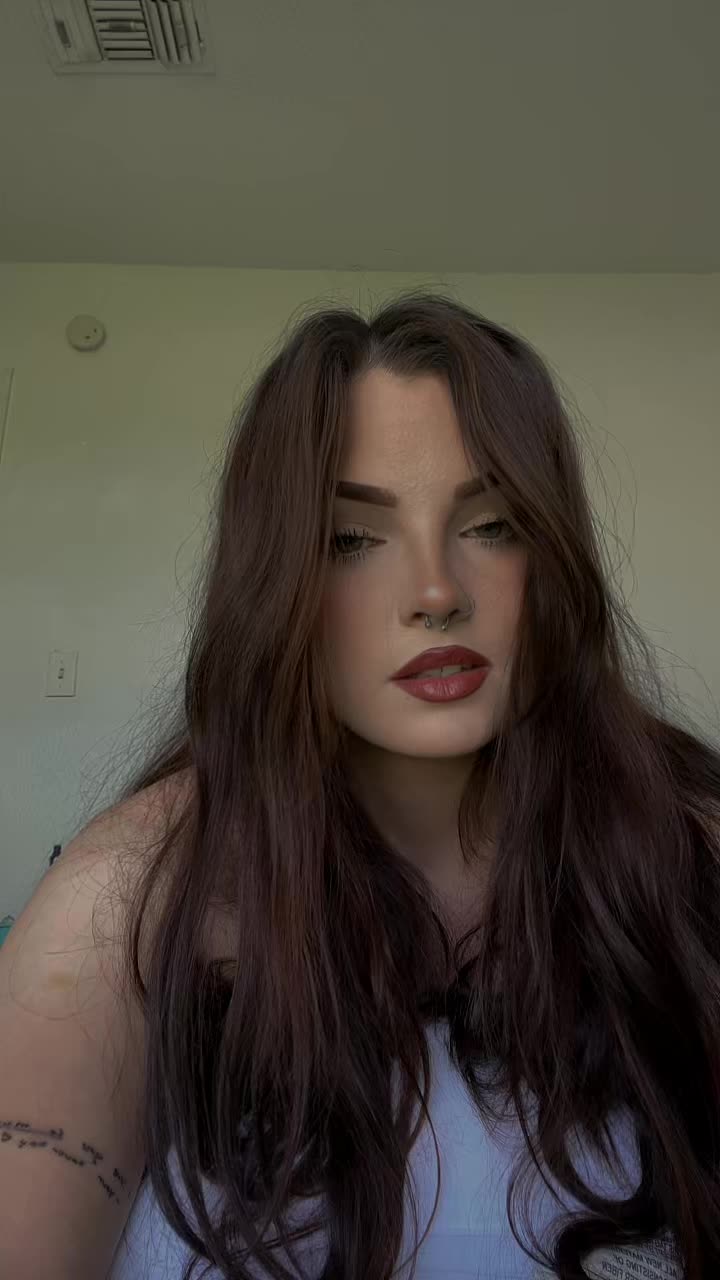 @Makala 🕯️🦇🥀