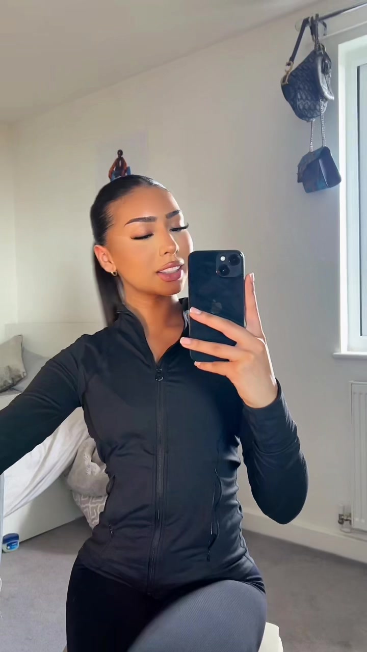 @_.taylajade