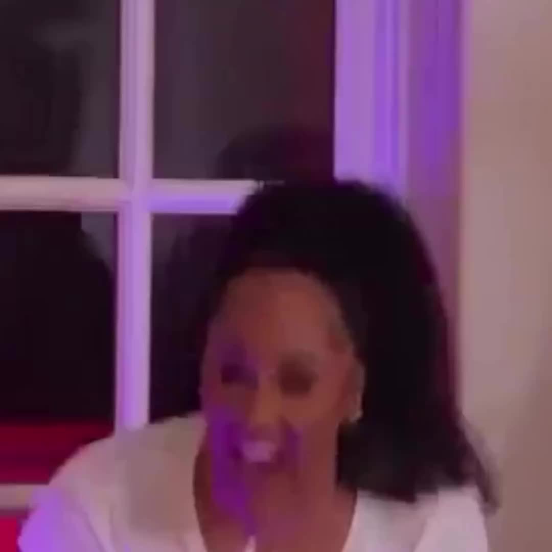 @💋