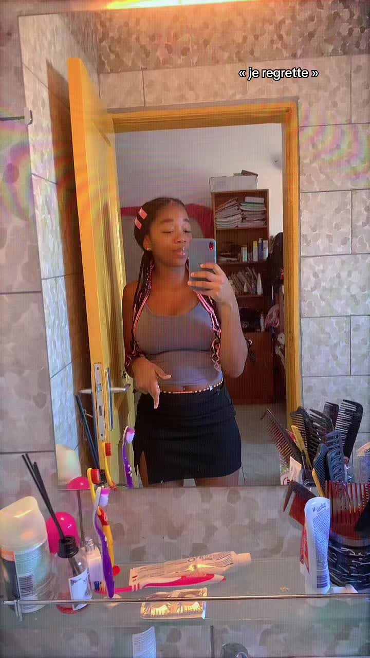 @anitamintoghe