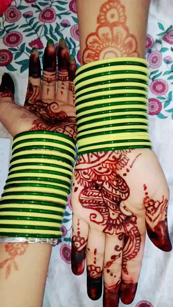 @Aarti🦋
