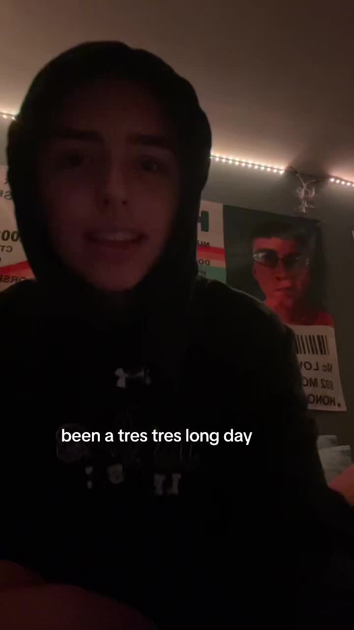 @😮&zwj;💨