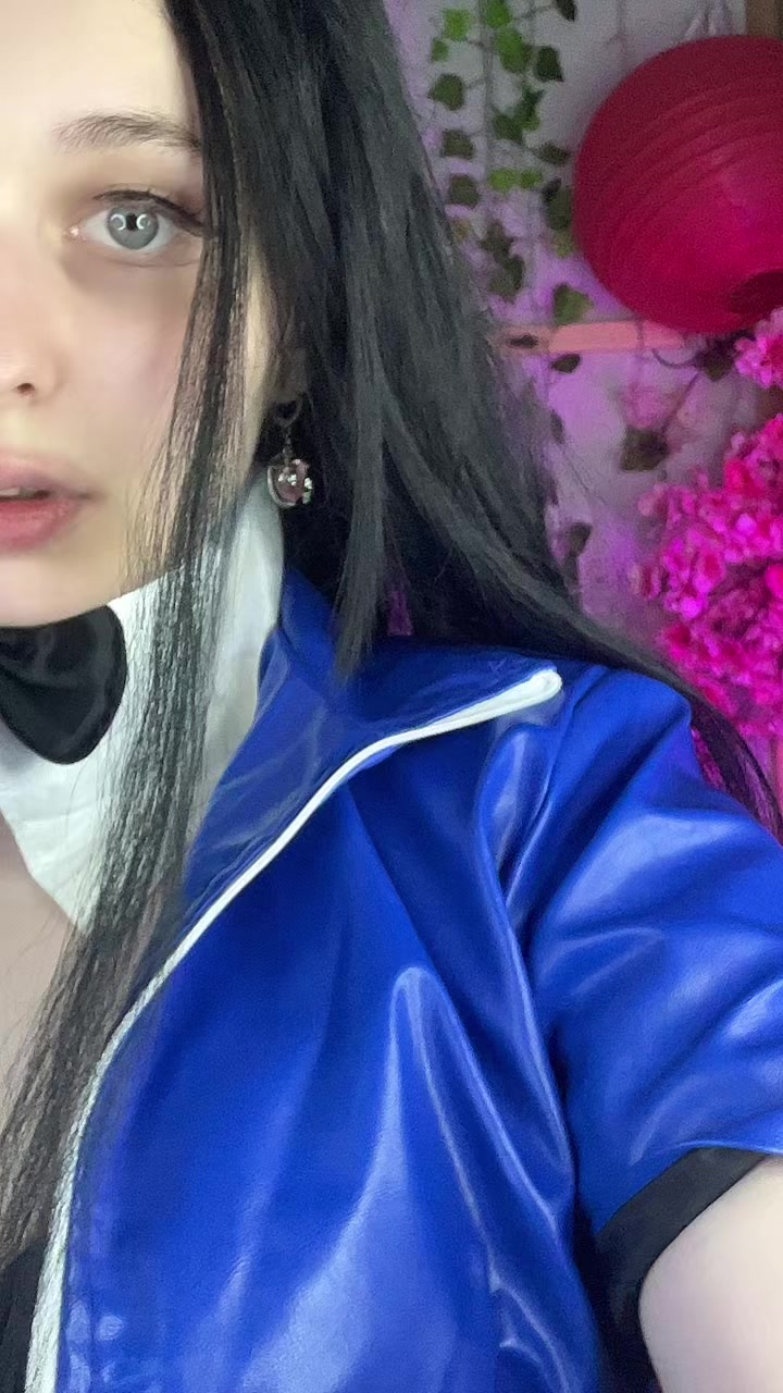 @mia_green_tea_73