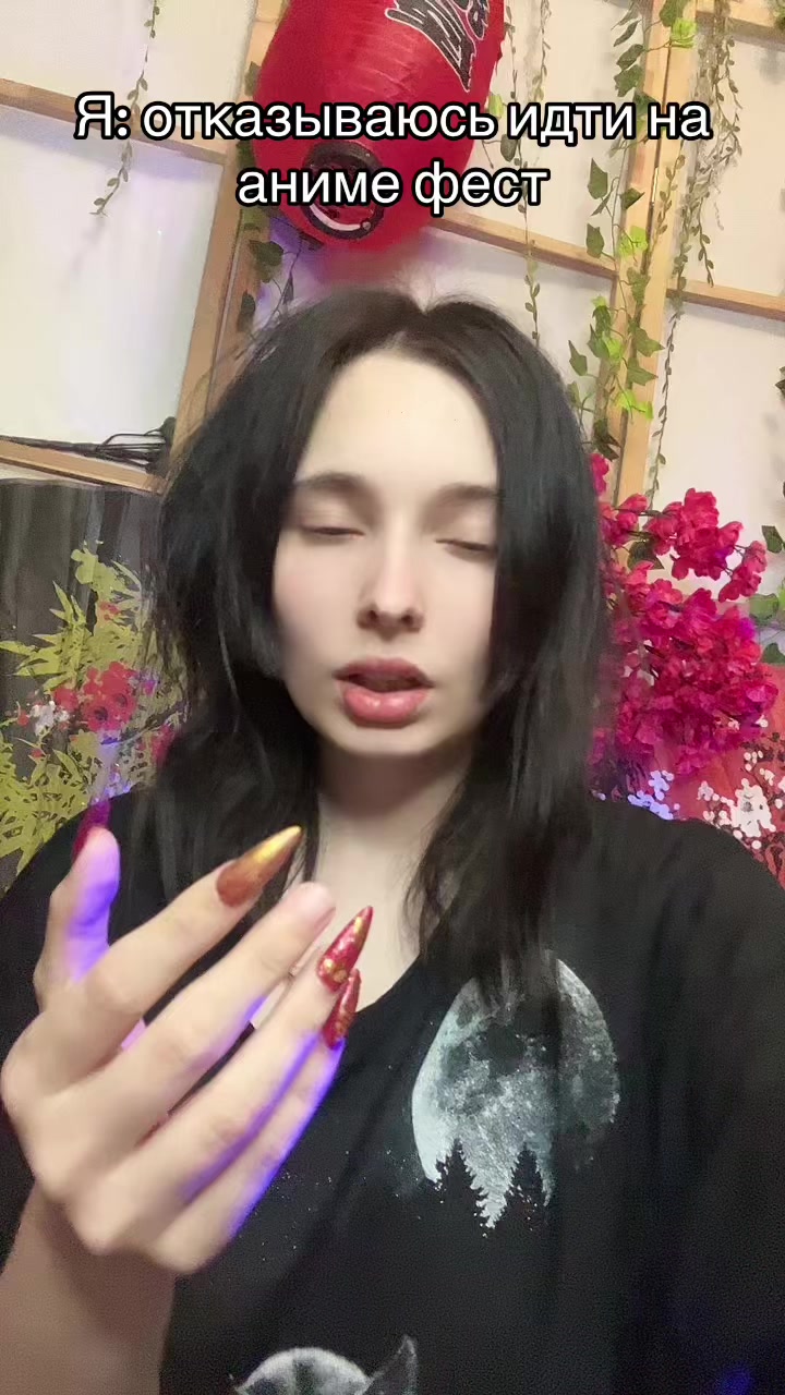 @mia_green_tea_73