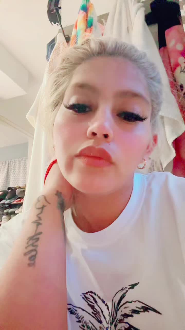 @Xyomyx😘😍&hearts;️
