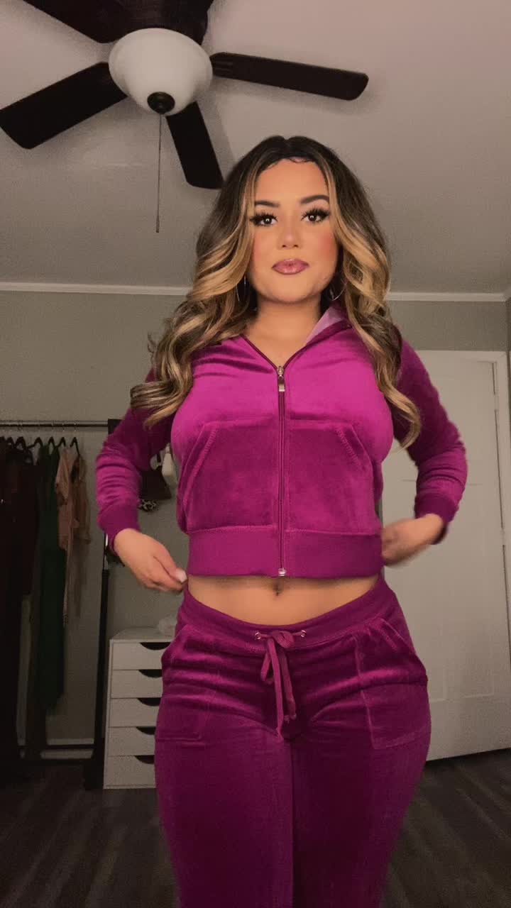 @AshleyB.