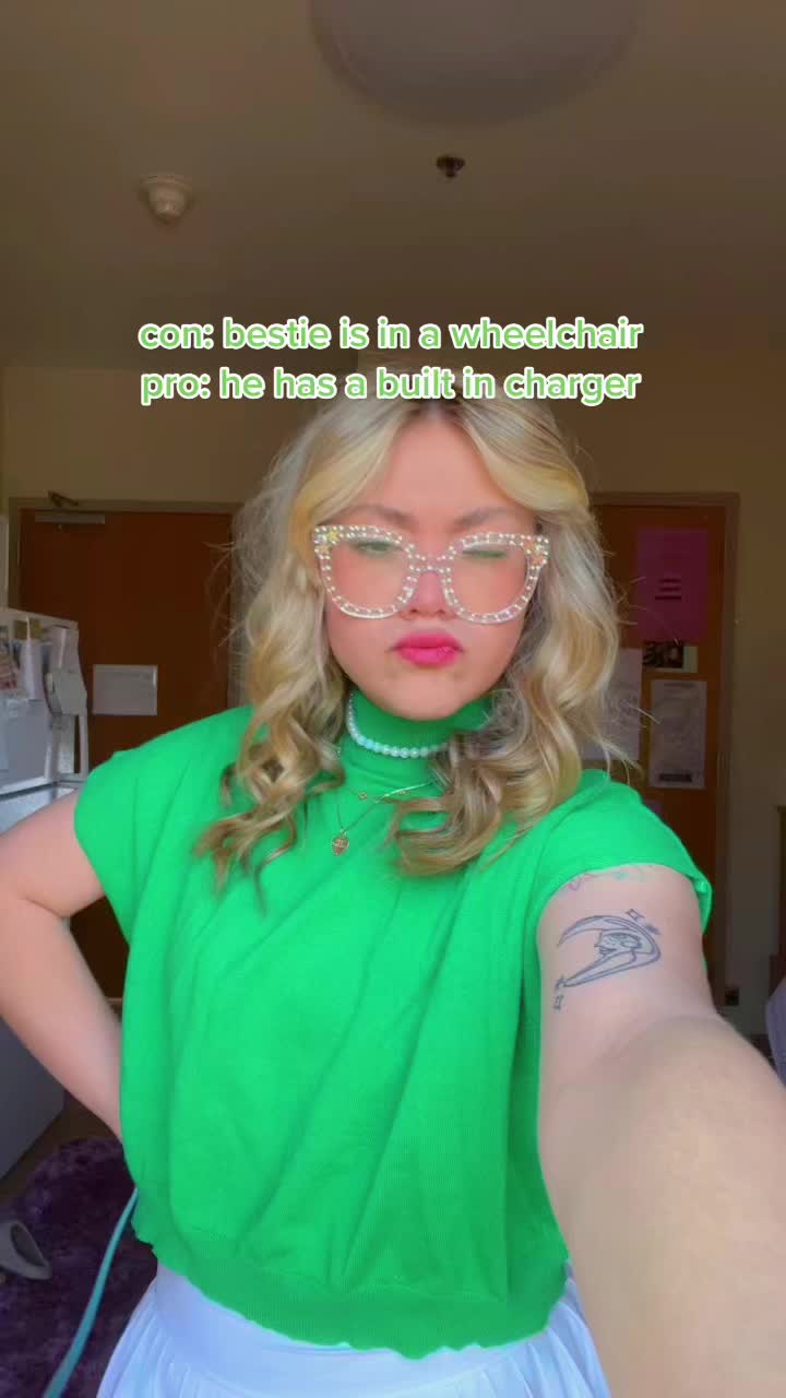 @mo!