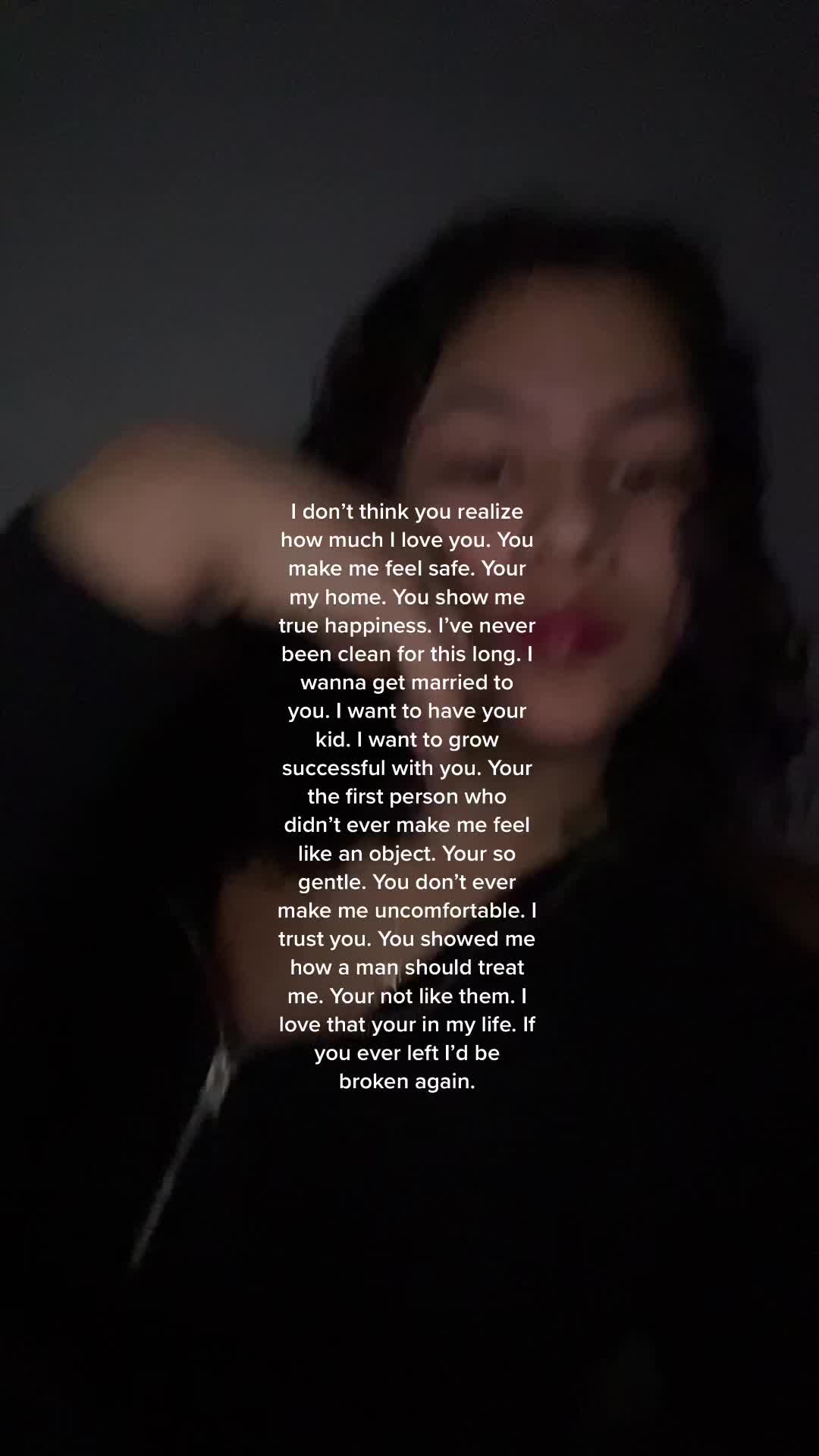 @hollyhennesseystwin